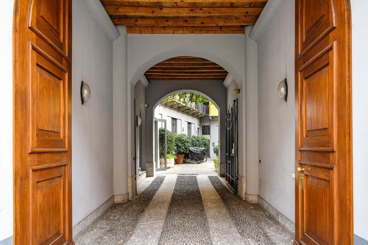 Italianway - Como 12 Milano Esterno foto